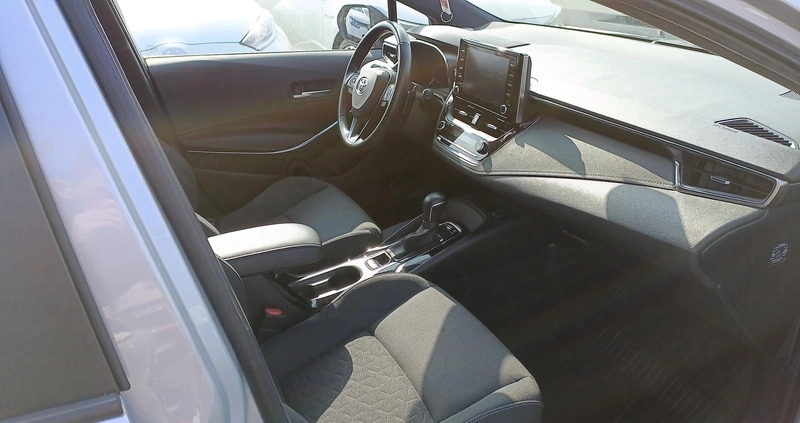 Toyota Corolla cena 94900 przebieg: 128350, rok produkcji 2019 z Szczecinek małe 154
